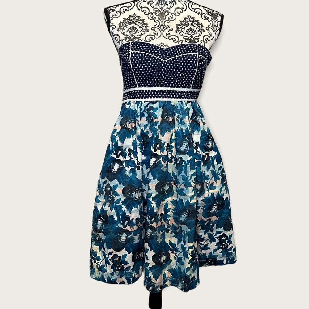 Kimchi Blue Strapless Mixed Print Dress size 2